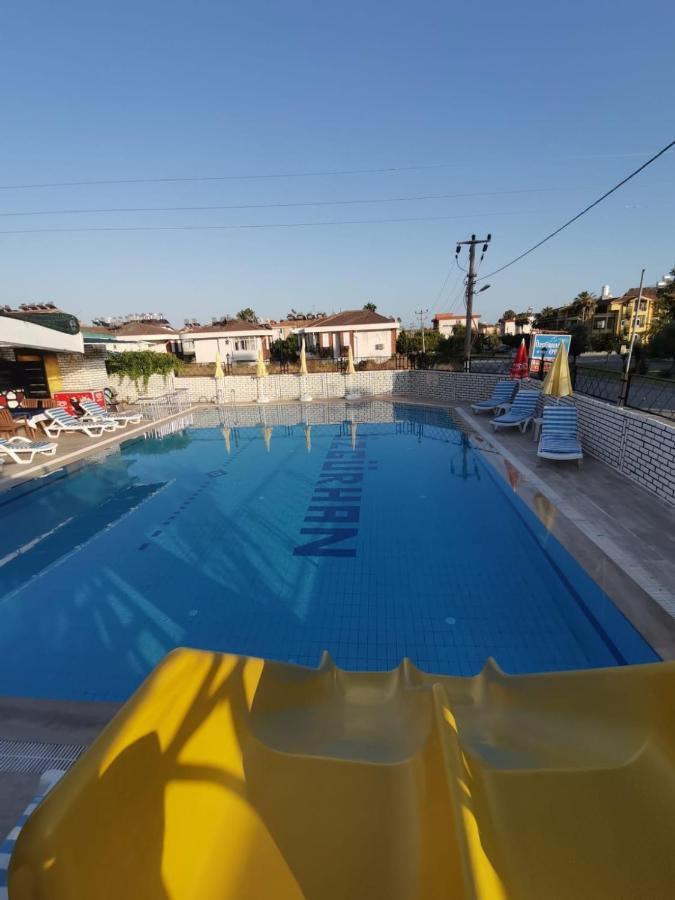 Side Oezguerhan Hotel Buitenkant foto