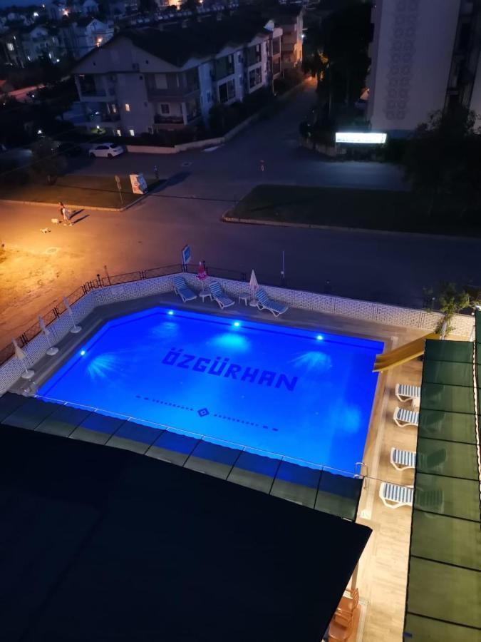 Side Oezguerhan Hotel Buitenkant foto